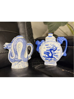 VTG Teapot Chanise Porcelain Blue White Set